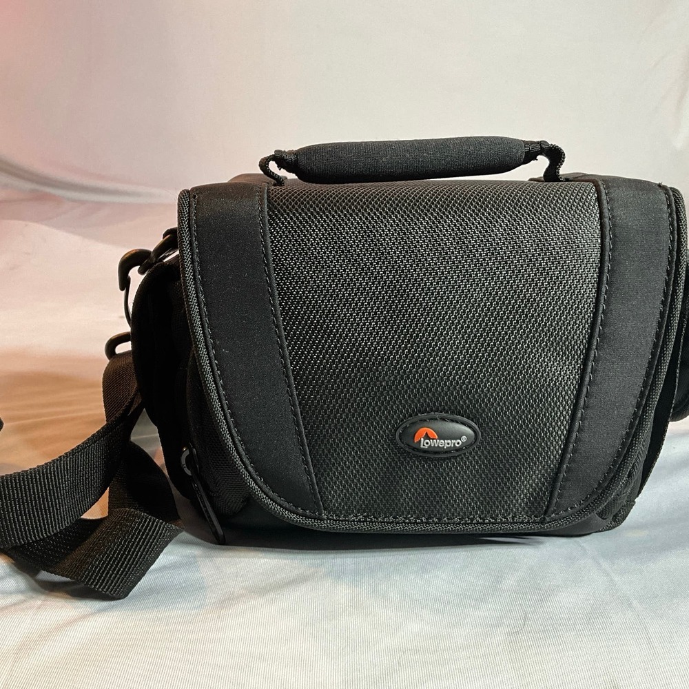 Lowepro Compact Digital Camera Bag - Adjustable Strap & Handle for Easy Portable
